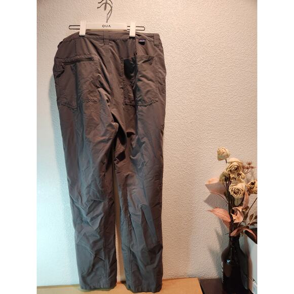 Patagonia Lightweight Nylon Pants Men’s 34 Gray Outdoor Hiking Casual Travel - Picture 2 of 5